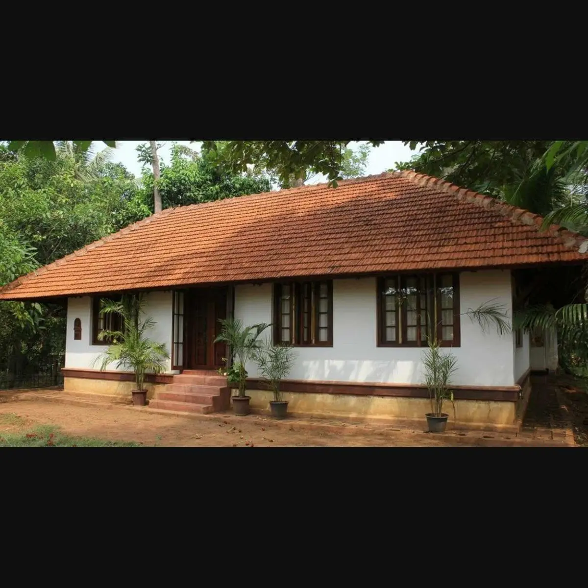 House for Rent in Vayaskara, Kottayam | Office & Godown കോട്ടയം വയസ്കരയിൽ വീട് വാടകയ്ക്ക് – ഓഫീസ് / ചെറിയ ഗോഡൗൺ ആവശ്യങ്ങൾക്ക് — photo 1